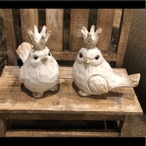 Set of 2 Crown Birds